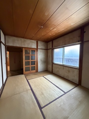 石井町借家の和室