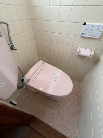 石井町借家のトイレ