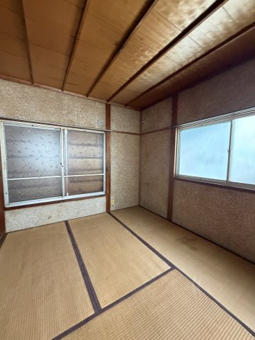 石井町借家の和室