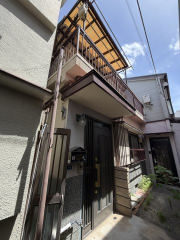 石井町借家の外観