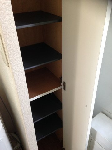 レオパレスプラムの内装|靴箱