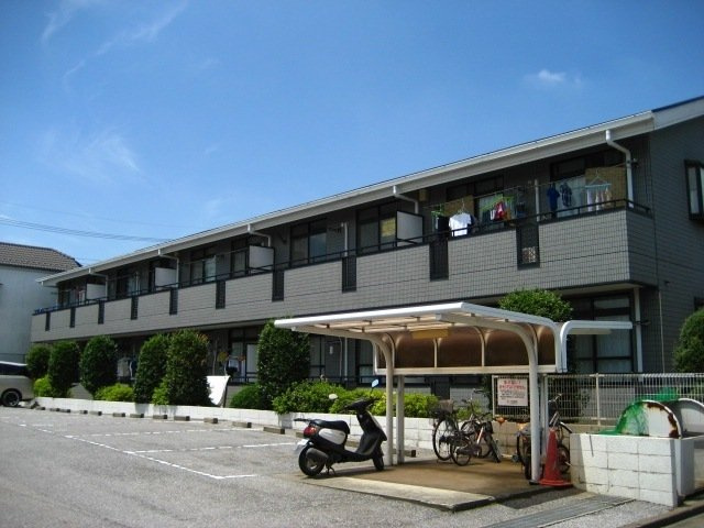 フィールドコート澤田Ⅱの駐車場