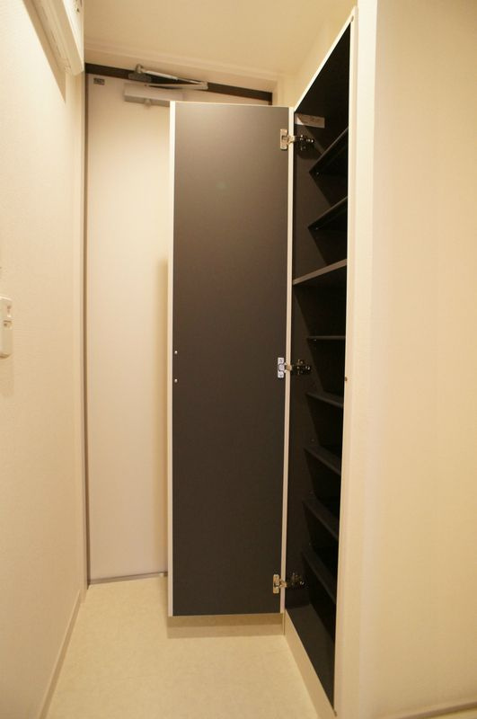 川崎市多摩区宿河原２丁目の賃貸マンションの収納