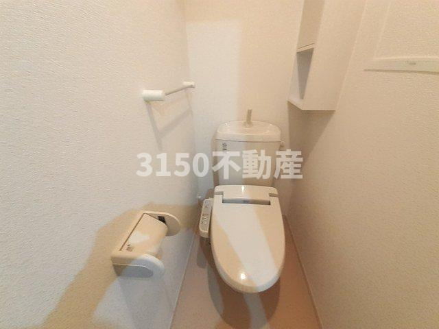 メゾン７８のトイレ|ゆったりとした空間のトイレです