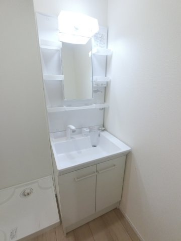 Serra蘇我の独立洗面台