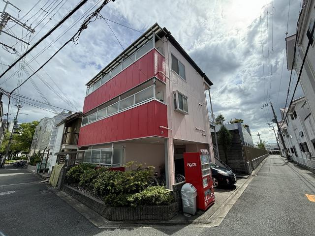 シャトーボヌール庄屋の外観