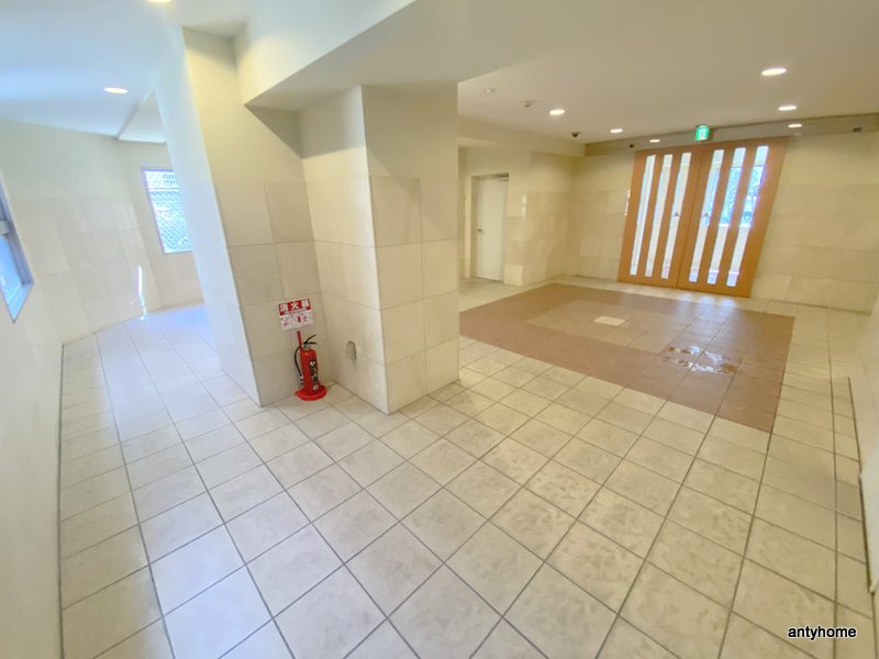 ウィルドゥ谷町　仲介手数料無料のロビー