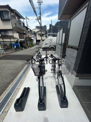 アネックスＫＯＫＵＢＯの駐車場