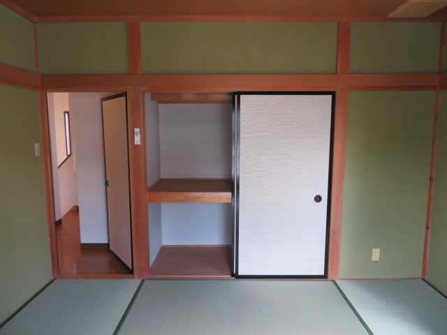 高崎市吉井町南陽台　中古1190の和室
