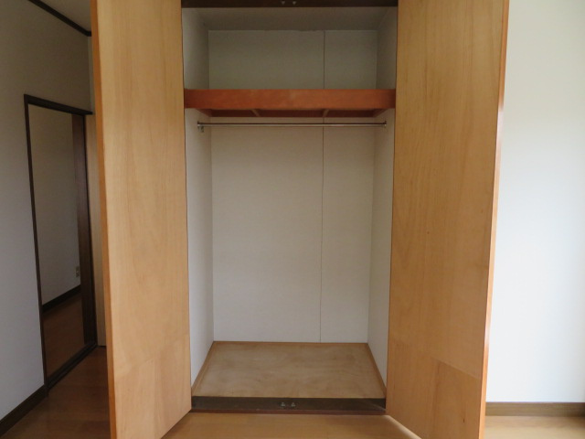 高崎市吉井町南陽台　中古1250の収納