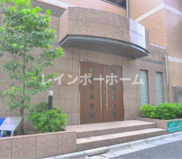 サンメゾンのエントランス