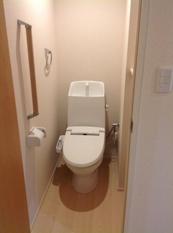 クレイノＭＩＺＵＮＯⅡのその他|嬉しい温水洗浄便座付きトイレです。