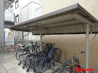 レオパレスヴェルーガのその他|屋根付き駐輪場