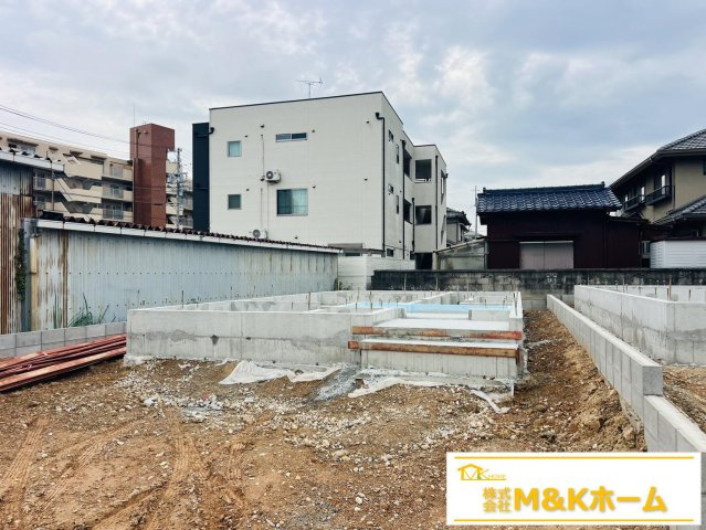 半田市住吉町6丁目　全2棟　2号棟