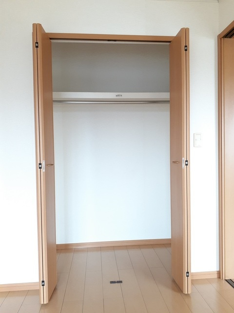 ウエイン ヒルドの収納
