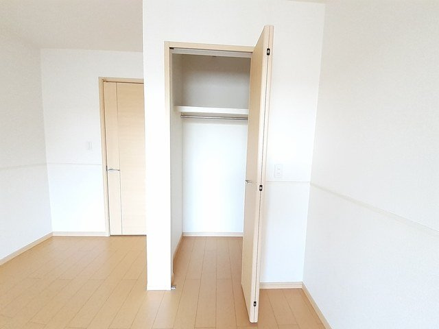 グリシーヌ１番館の収納