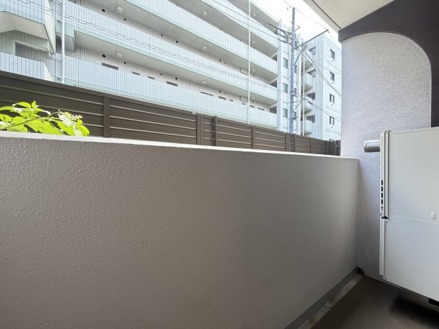 【バルコニー】