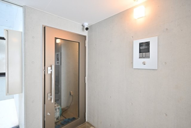 長楽町屋レジデンスのエントランス