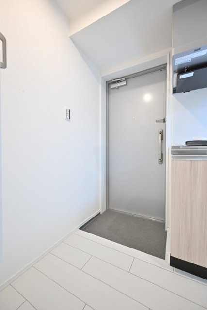 長楽町屋レジデンスの玄関