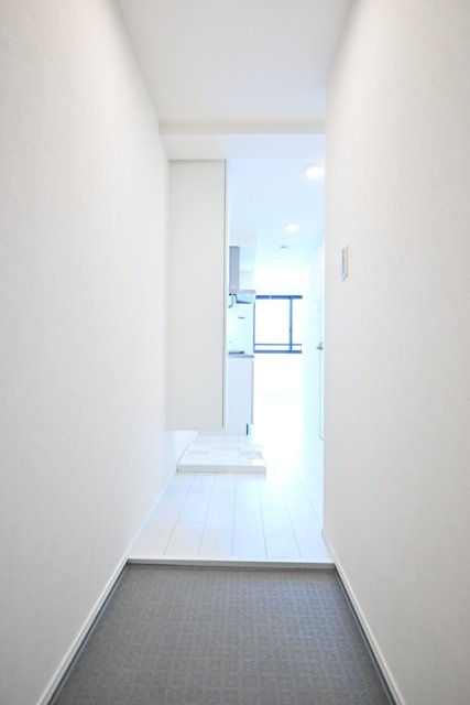 長楽町屋レジデンスの玄関