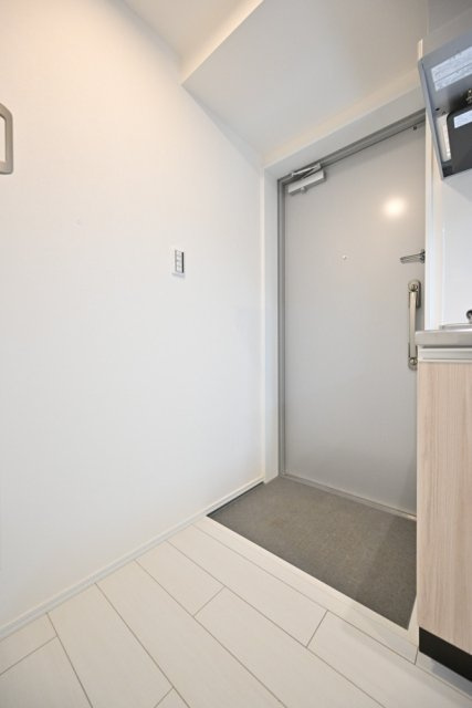 長楽町屋レジデンスの玄関