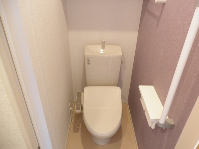 アーバン　クレスト　奏のトイレ|シンプルで使いやすいトイレです