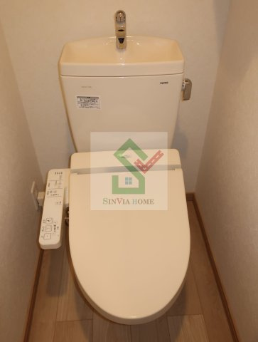 ルーブル武蔵関弐番館のトイレ