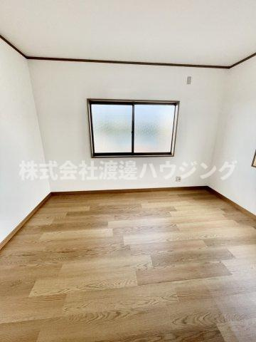 高倉1丁目貸家の居間・リビング