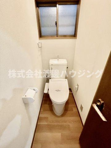 高倉1丁目貸家のトイレ