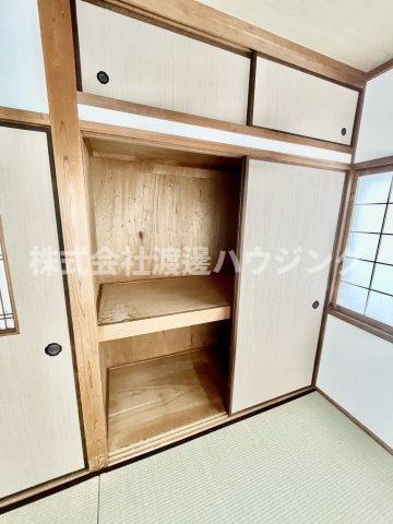 高倉1丁目貸家の収納