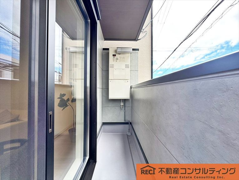 神戸市灘区記田町1丁目　新築戸建のバルコニー