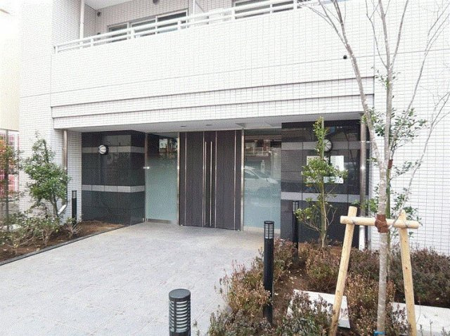ガーラステーション菊川のエントランス