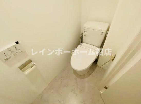 特典：仲介手数料が無料です!!のトイレ