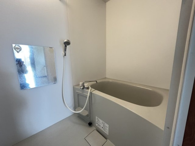 【浴室】 | ハ号 | お風呂で日々の疲れを落としましょう
