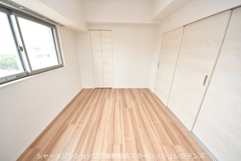 クレスト西小倉の寝室