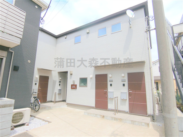 CHAMBRE NISHIKAMATA(シャンブルニシカマタの外観|2016年2月築　木造地上2階建て総戸数4戸
東京都大田区西蒲田4丁目　JR京浜東北線蒲田駅徒歩13分