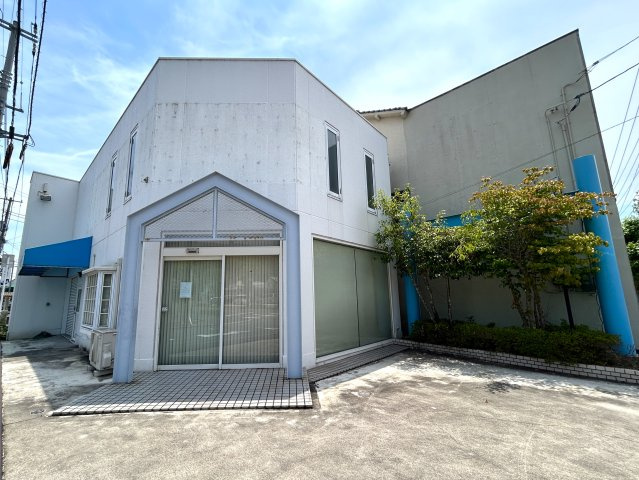 サン16三番町貸店舗