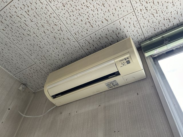 サン16三番町貸店舗の設備|1階事務所エアコン