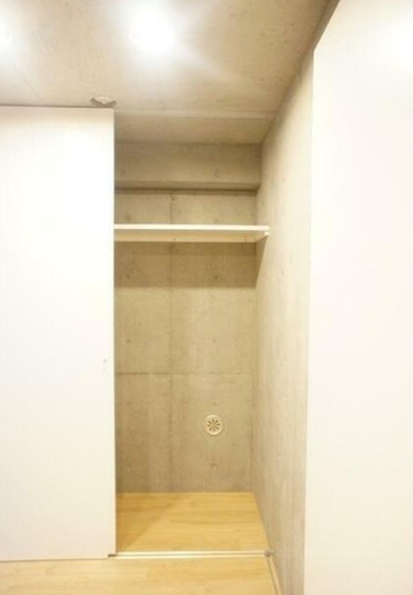 FUKUMI　APARTMENTの洗面所