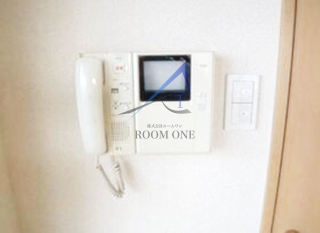 ロアール池尻大橋のセキュリティ|モニター付インターホンです。