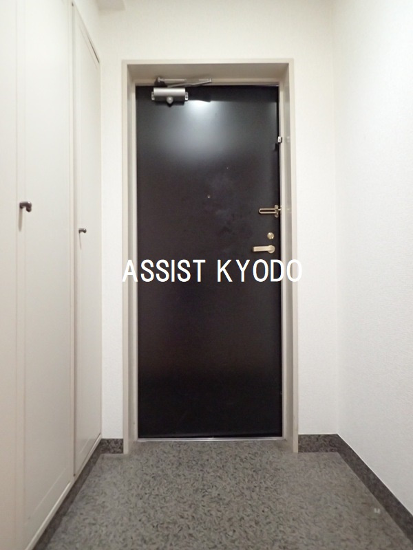 フェニックスコート砧の玄関|※同物件参考写真です