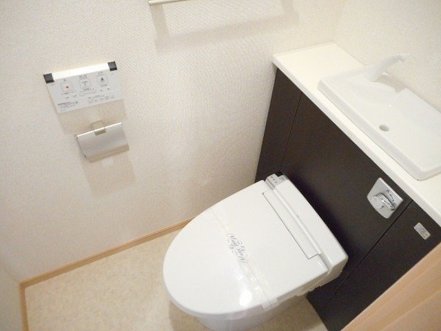 コートポワール国立のトイレ