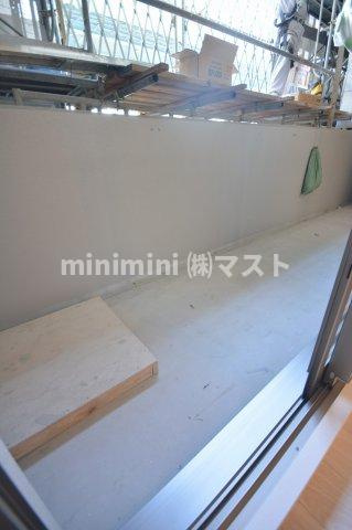 エスリード弁天町クレールのバルコニー