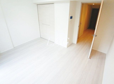 【居間・リビング】 | アレスグーテ北千住 | 洋室のお部屋です。