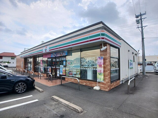 ウエスト・ゲート・アベニューの周辺|セブンイレブン豊川篠束町店まで224m