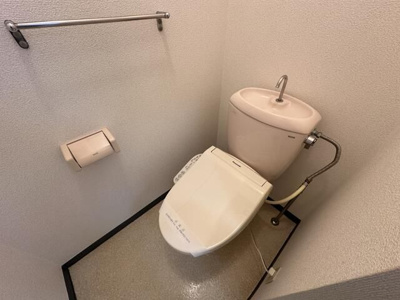 【トイレ】 | フジハイツＢ | 落ち着いた色調のトイレです