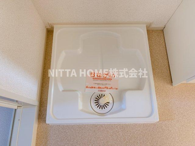 エスペランサＡの洗面所|室内洗濯機置場も付いています！