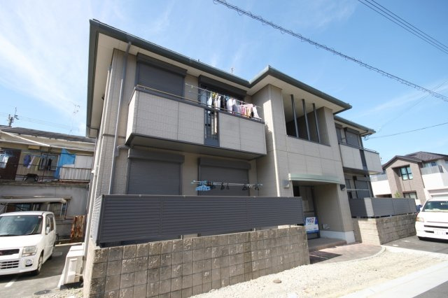 シャーメゾン安倉南