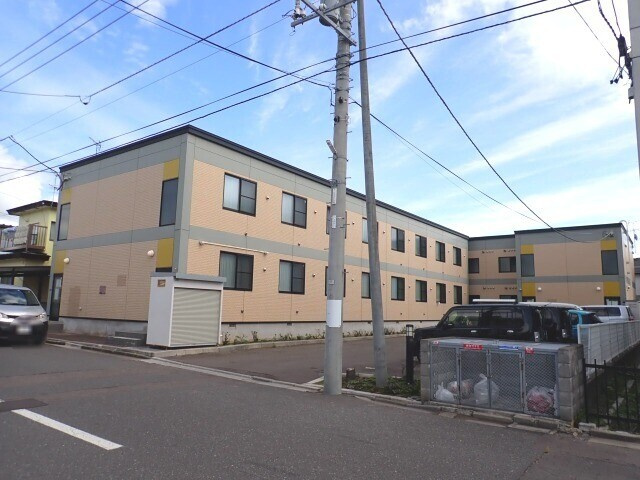 レオパレス日サルー時任町Ａ
