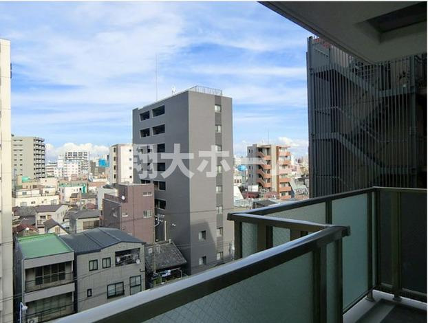 プレール・ドゥーク東京ＥＡＳＴⅤのバルコニー